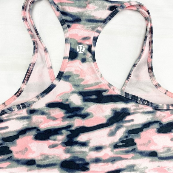 Lululemon Racerback Pink & Grey Camo Tank Top Size 4 - Picture 5 of 6